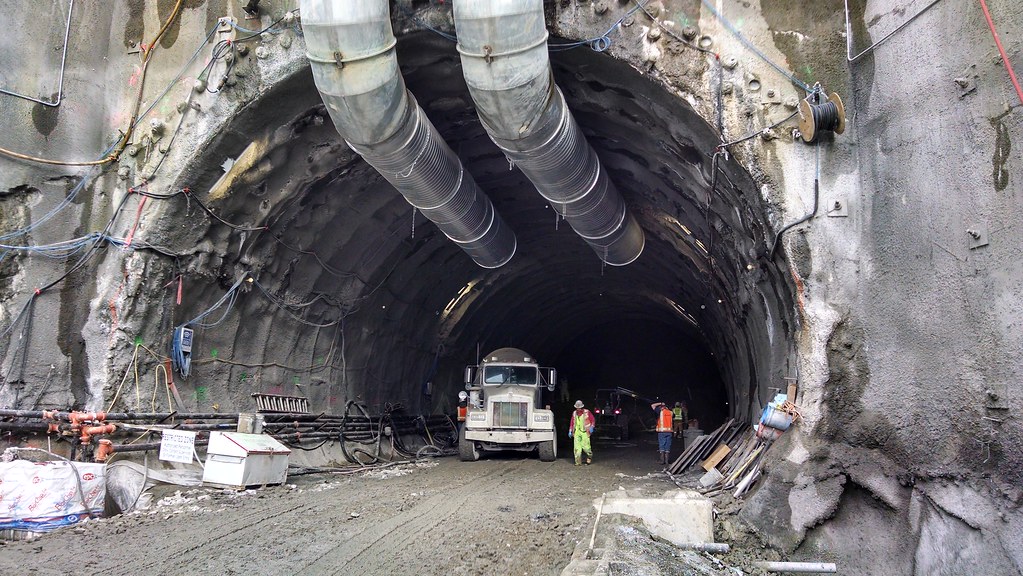 tunnel_construction_faratav